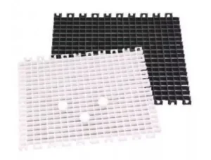 Ista Griglia per talee NERA modulo 30x30x1cm - griglia con fori per basette per coralli e talee