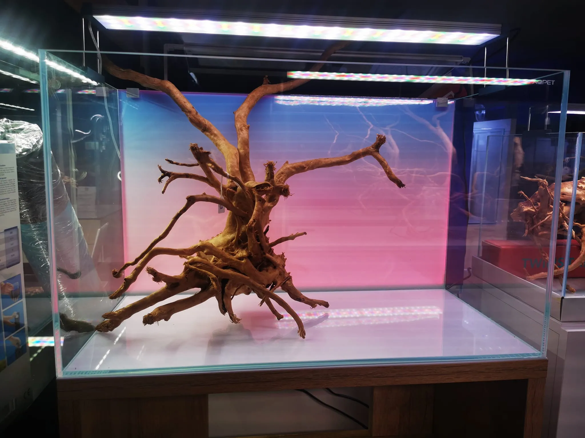 Aqpet EOS 90 - pannello retroilluminato a led rgb con app - sfondo luminoso per acquari di 90x50 cm