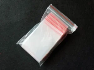 10 Sacchetti richiudibili trasparenti zip 6x8 cm - bustine portatutto
